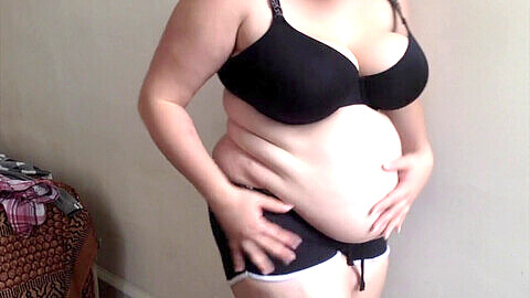 Lush, big belly stuffing, belly bloat