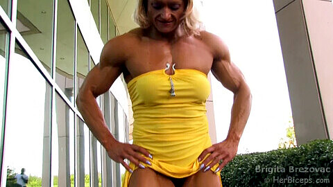 Fbb muscles, female muscle cougars, mature muscle female flexing