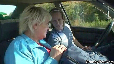 Mature step-grandma gets pounded by a stranger in a car