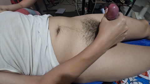 Asian stud receives a mind-blowing handjob experience
