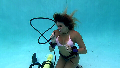 Breath control, underwater, girl breath hold