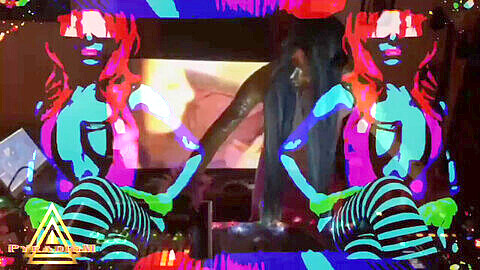 Pyradigm - Mezcla de DJ en vivo PMV (MDMA, brillo de labios, anal, corrida femenina, psicodélico, rave, orgía, fiesta, trío)