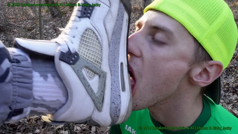 Jordan 4, shoe licking, skaterboy