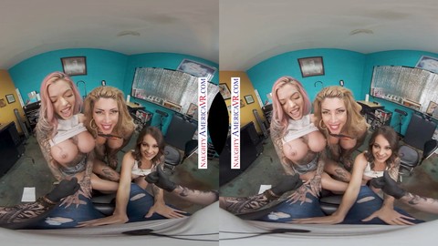 Expérience de réalité virtuelle de suceuses avec des filles percées et tatouées en anglais VR