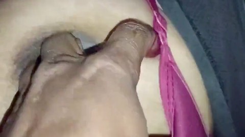La sensuale ragazza indiana Desi del college gode di un massaggio erotico e di sesso intenso