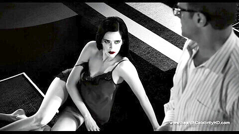 Escena de sexo de la versión del director de Eva Green en "Sin City 2"
