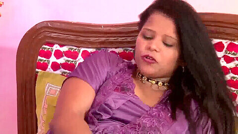 Indian boobs, tamil aunty bathroom romance, indian big boobs aunty