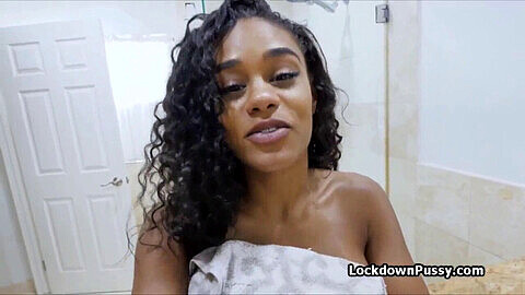 Lockdown prevented break-up with curly ex-girlfriend and led to inexperienced ebony teen's first sex tape!