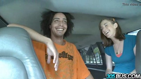 La principiante Sammy Grand viene pagata per fare un pompino in pubblico - vero abuso su amatoriale La principiante Sammy Grand viene pagata per fare un pompino in pubblico - vero abuso su amatoriale