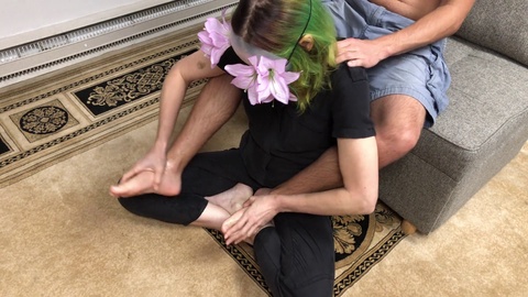 Foot worshipping, feet humiliation, massage sex