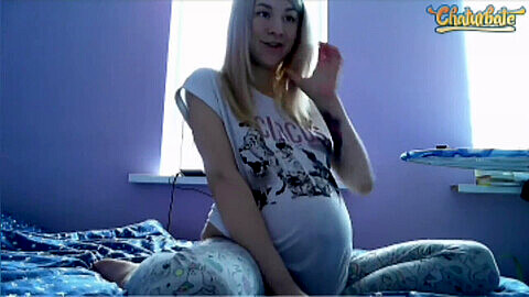 Web cam, prego, big pregnant belly