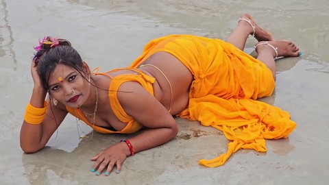 Horny Indian wife, traditional Indian lady, and mature Tamil aunty in steamy sex session Horny Indian wife, traditional Indian lady, and mature Tamil aunty in steamy sex session