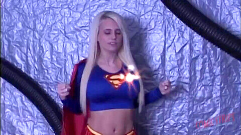 Superheroine, lesbian supergirl cosplay, superheroine supergirl