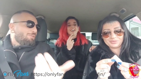 Busty Ladymuffin and Ghosthardwave indulge in wild car threesome